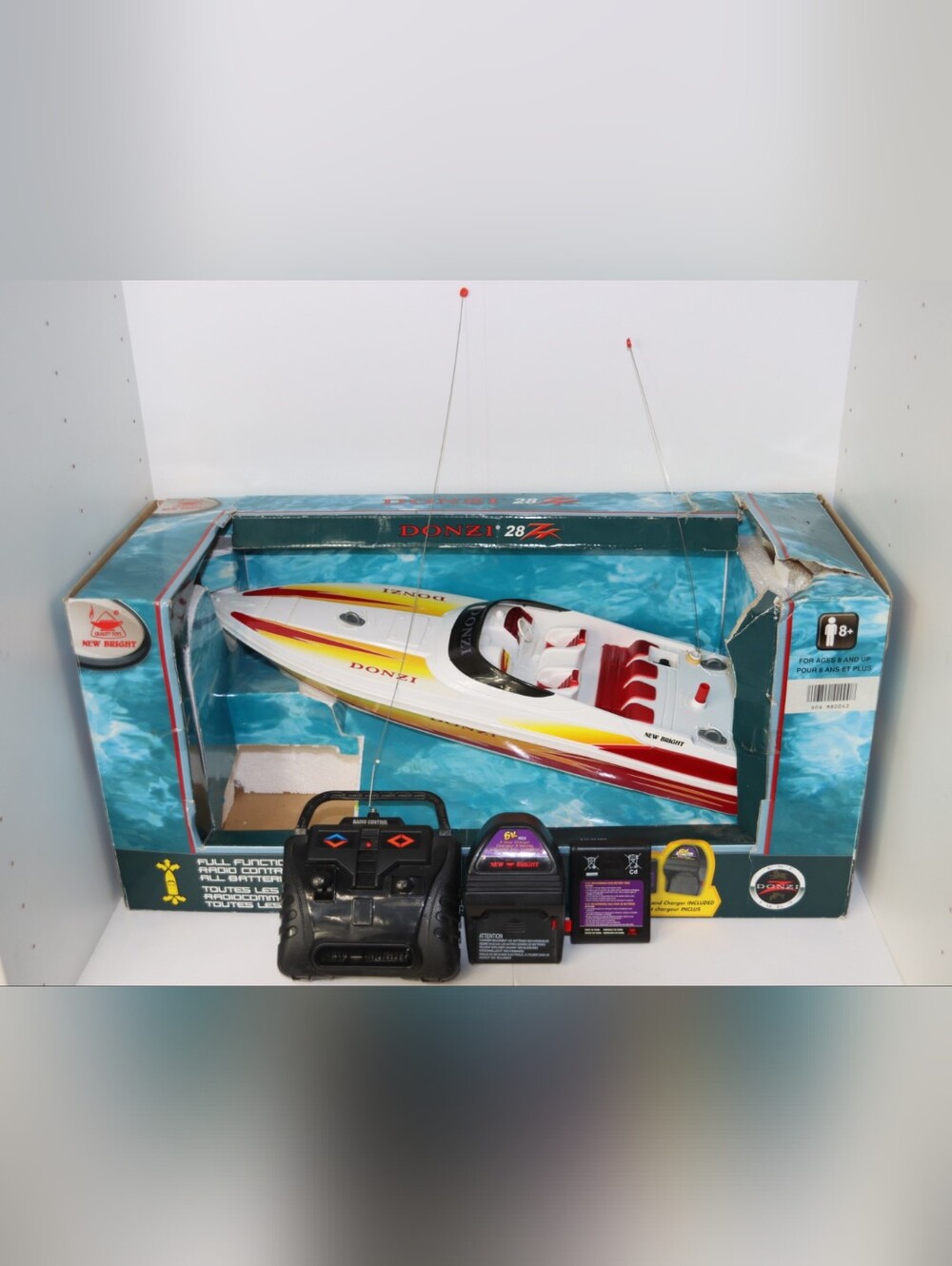 Donzi Replica Remote Control Speedboat - White with Red & Yellow Accents